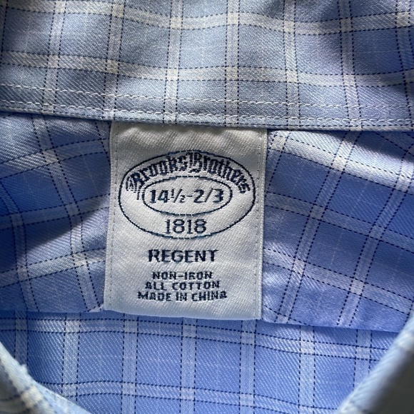 Bundle of 2 Brooks Brothers 1818 Regent Non Iron Shirts Size 14 1/2 - 2/3 - Picture 3 of 9